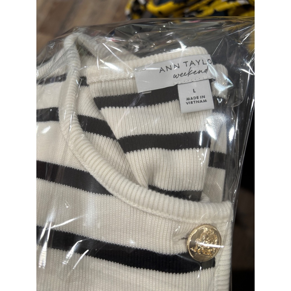 LOFT Women's Striped Knit Cardigan Gold Button Front Black White Size L - Picture 7 of 7